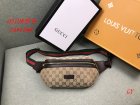 Gucci Normal Quality Handbags 562