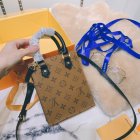 Louis Vuitton High Quality Handbags 909