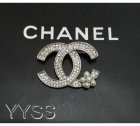 Chanel Jewelry Brooch 85