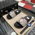 Gucci Men's Slippers 207