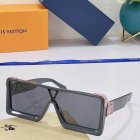 Louis Vuitton High Quality Sunglasses 4572