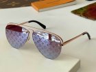 Louis Vuitton High Quality Sunglasses 4657