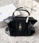 GIVENCHY Original Quality Handbags 177
