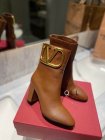 Valentino Women's Shoes 526