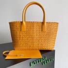 Bottega Veneta Original Quality Handbags 909