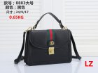 Gucci Normal Quality Handbags 566