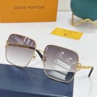 Louis Vuitton High Quality Sunglasses 5287