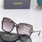 Valentino High Quality Sunglasses 656