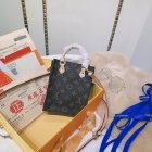 Louis Vuitton High Quality Handbags 908