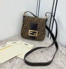 Fendi Original Quality Handbags 453