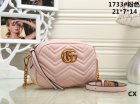 Gucci Normal Quality Handbags 570