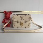 Louis Vuitton Original Quality Handbags 1251
