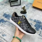 Louis Vuitton Men's shoes 2494