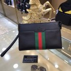 Gucci High Quality Handbags 495