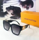 Louis Vuitton High Quality Sunglasses 5276